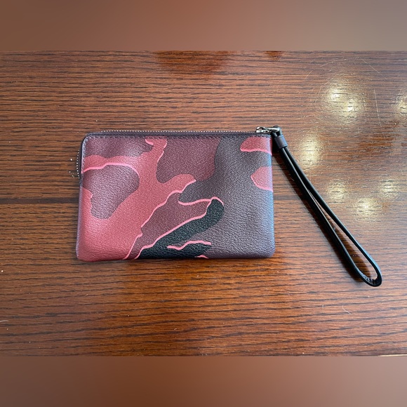 COACH Wristlet - Picture 2 of 3